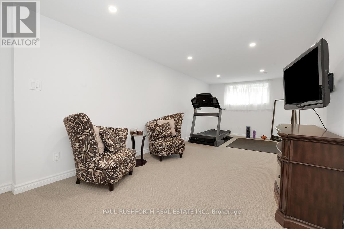 804 CHIPPING CIRCLE - 26