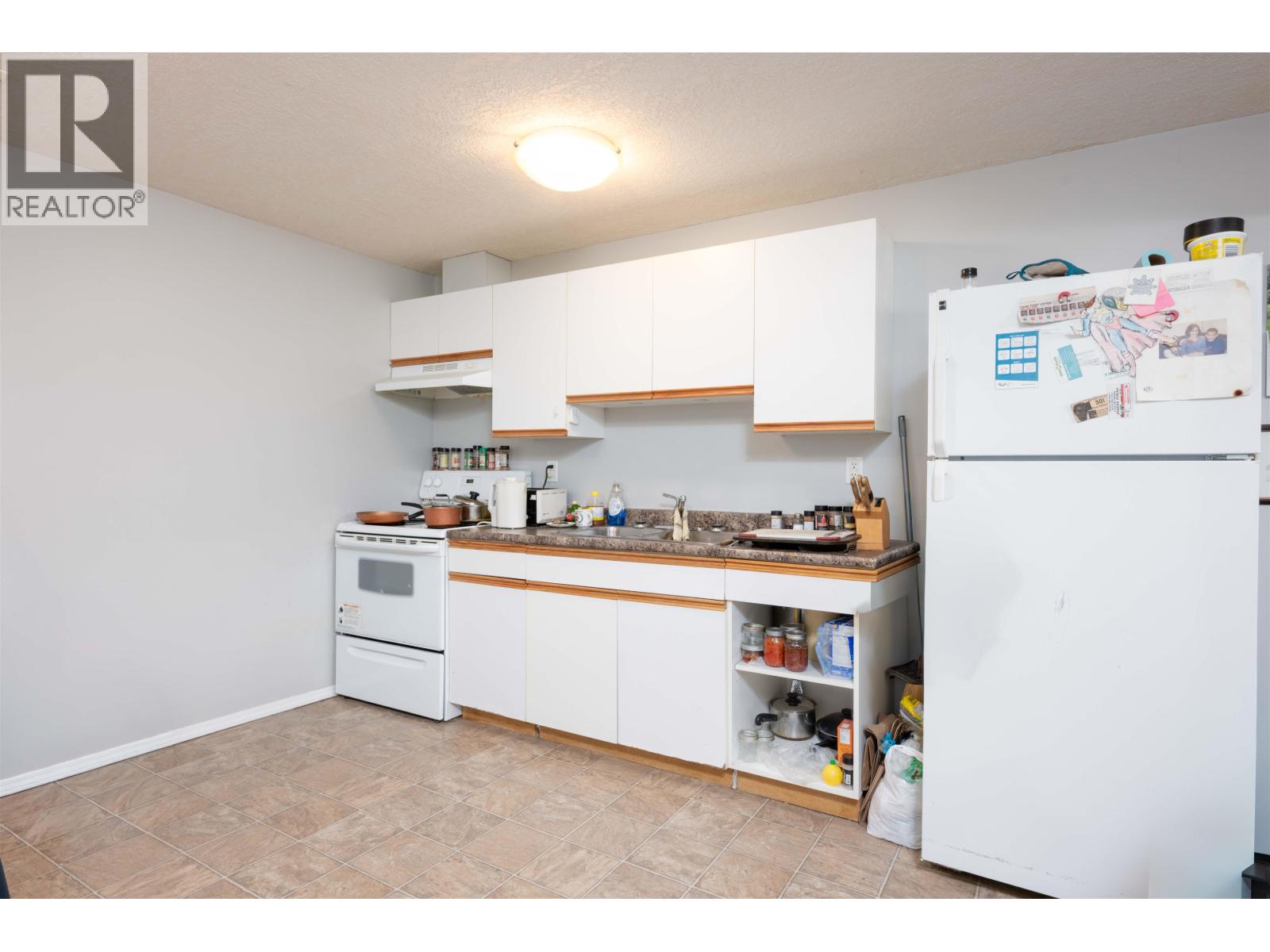 1478 MCCULLAGH AVENUE - 19