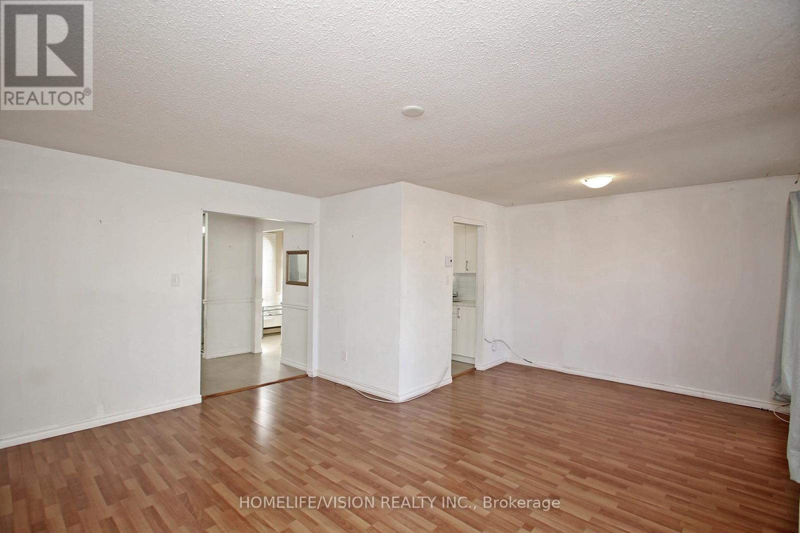 #199 70 CASS AVENUE - 7