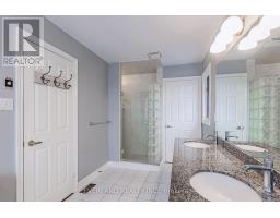 173 Thompson Drive, East Gwillimbury, ON L9N1E2 Photo 12