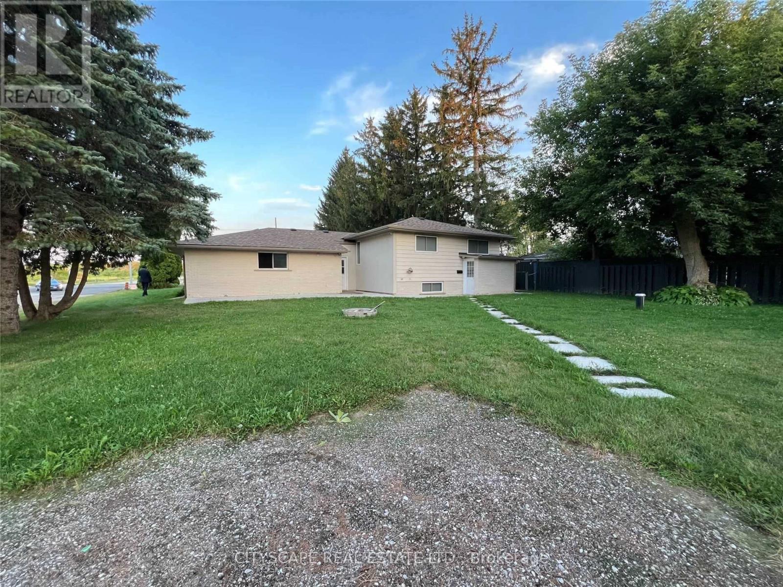 791 ESSA ROAD - 6