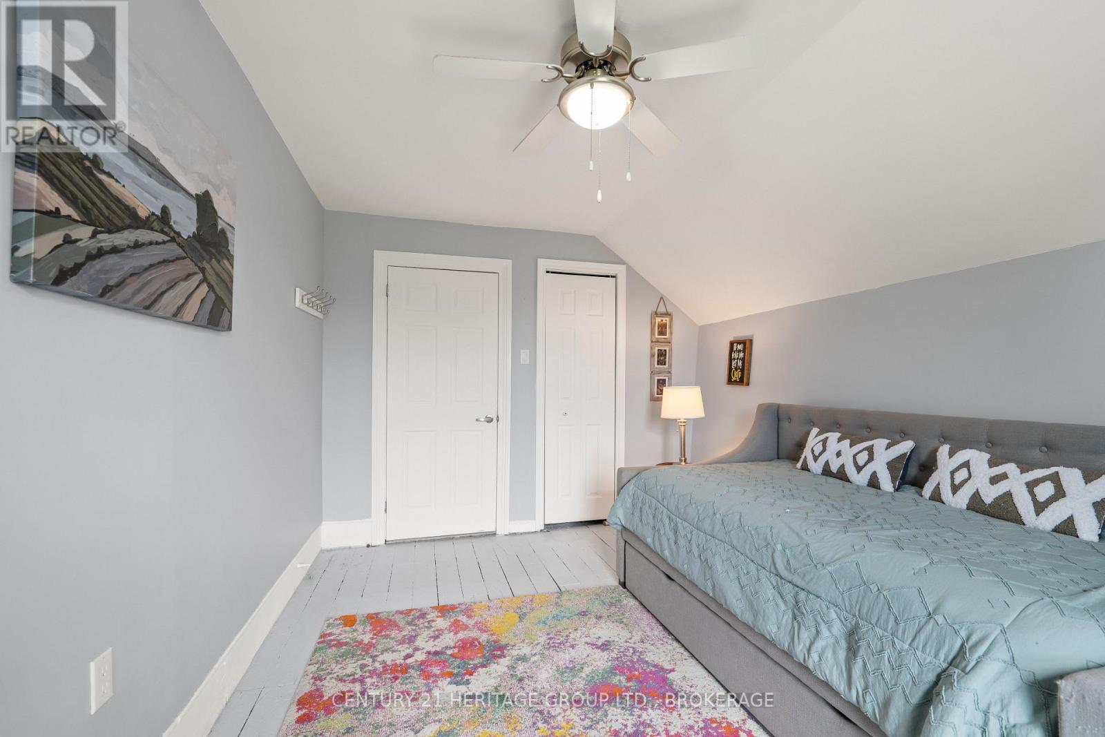 269 SIMMONS ROAD - 32