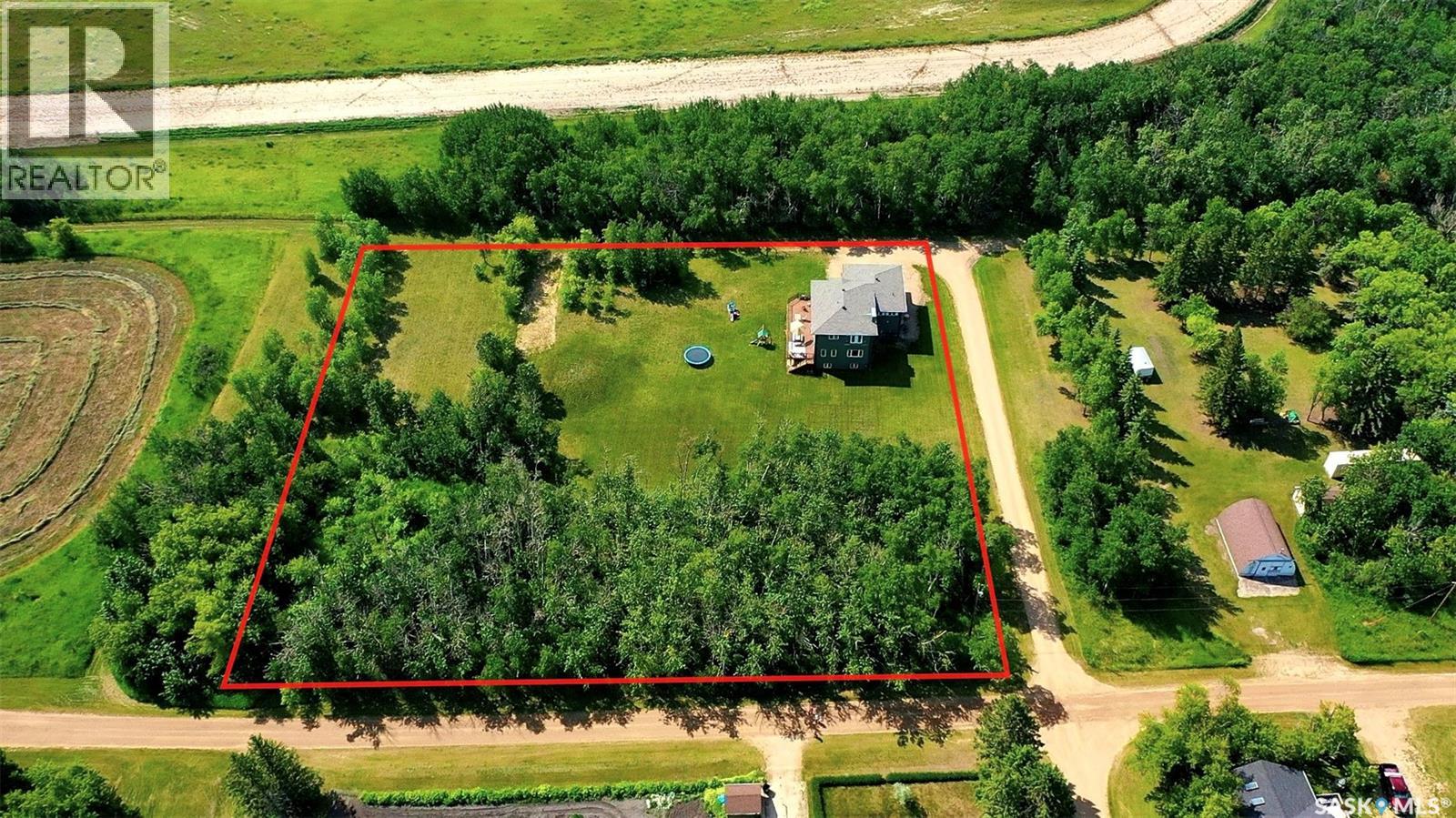 205 Roberts AVENUE - 41