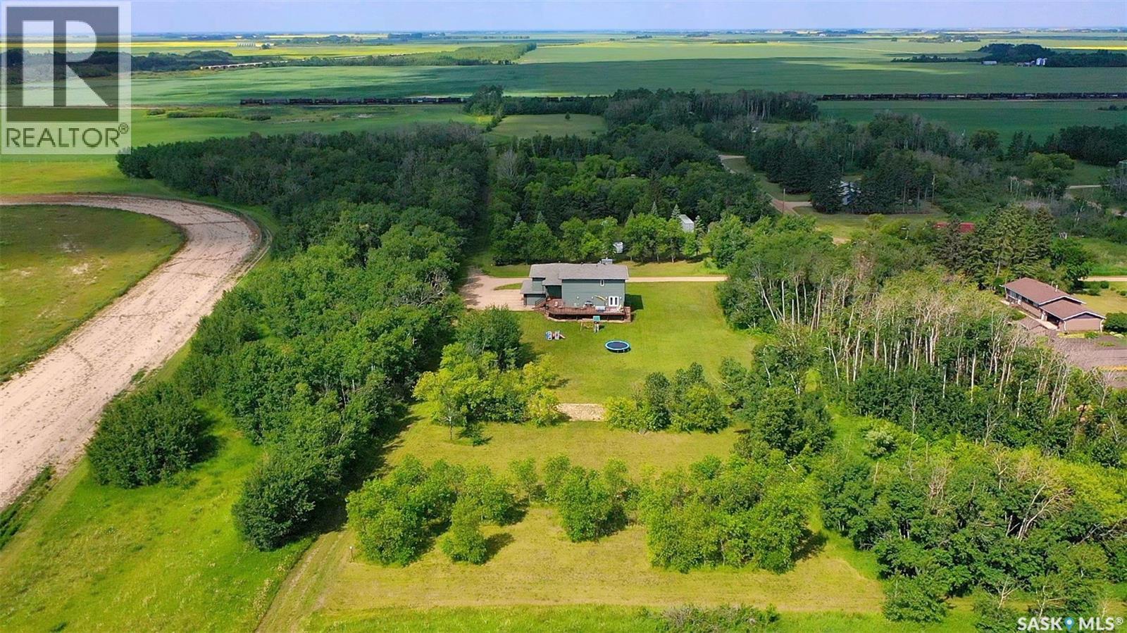 205 Roberts AVENUE - 42