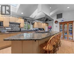 Ensuite - 5301 Sooke Rd, Sooke, BC V9Z0E8 Photo 13
