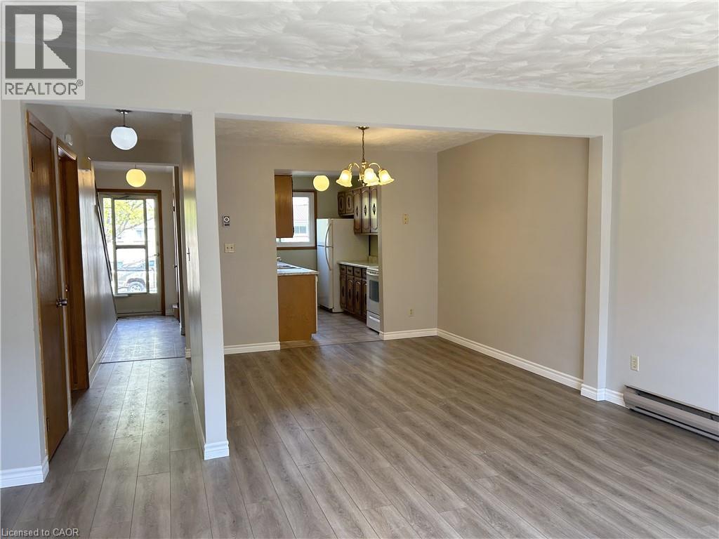 10 MONTCLAIR Crescent, Simcoe, Ontario, N3Y4R9 — Photo 4