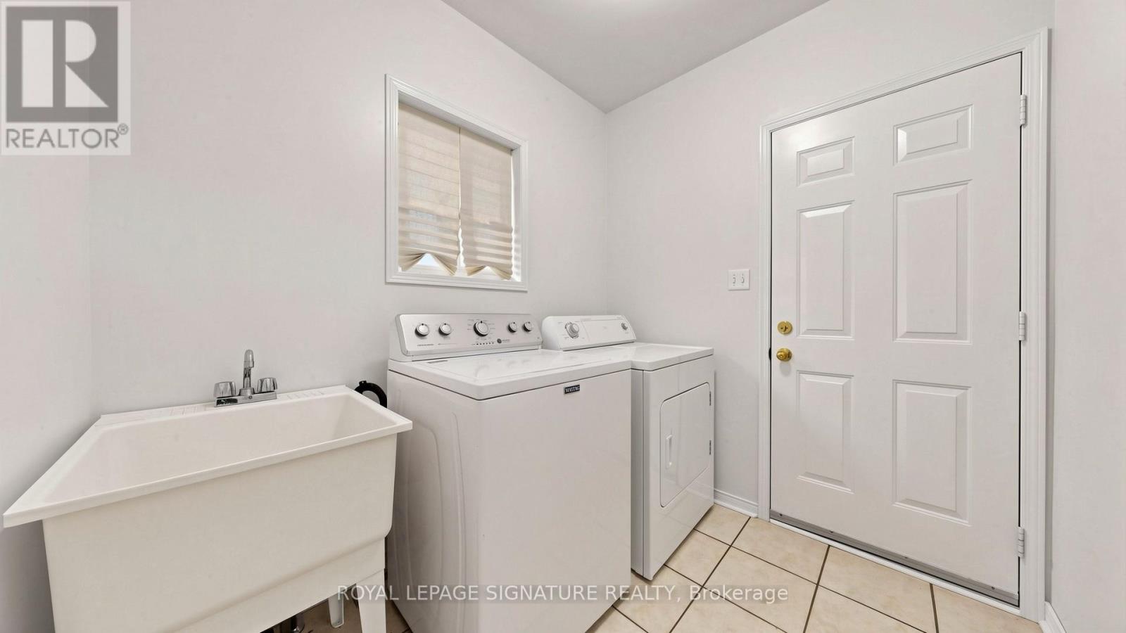 6086 WINDFLEET CRESCENT - 17