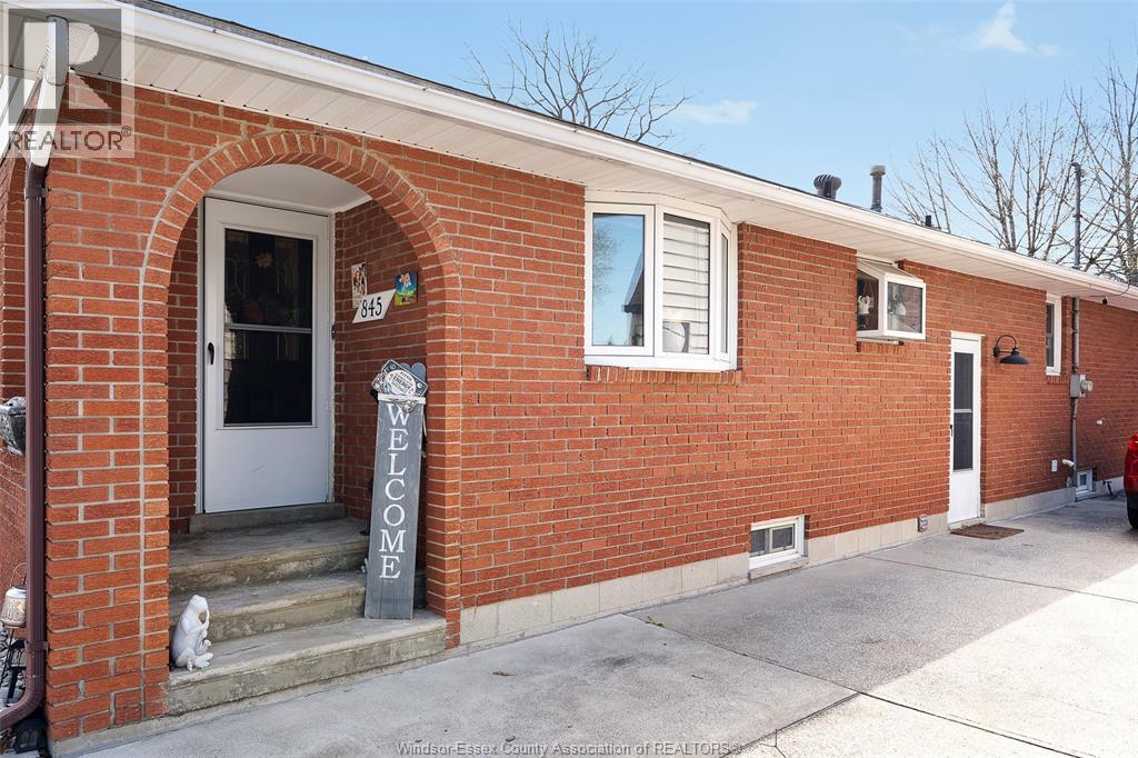 845 GLIDDEN, Windsor, Ontario, N8S2N6 — Photo 6