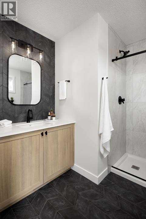 5044 154 Avenue SW - 14