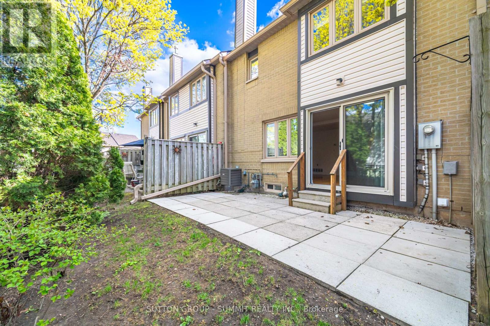 #49 2275 CREDIT VALLEY ROAD - 36