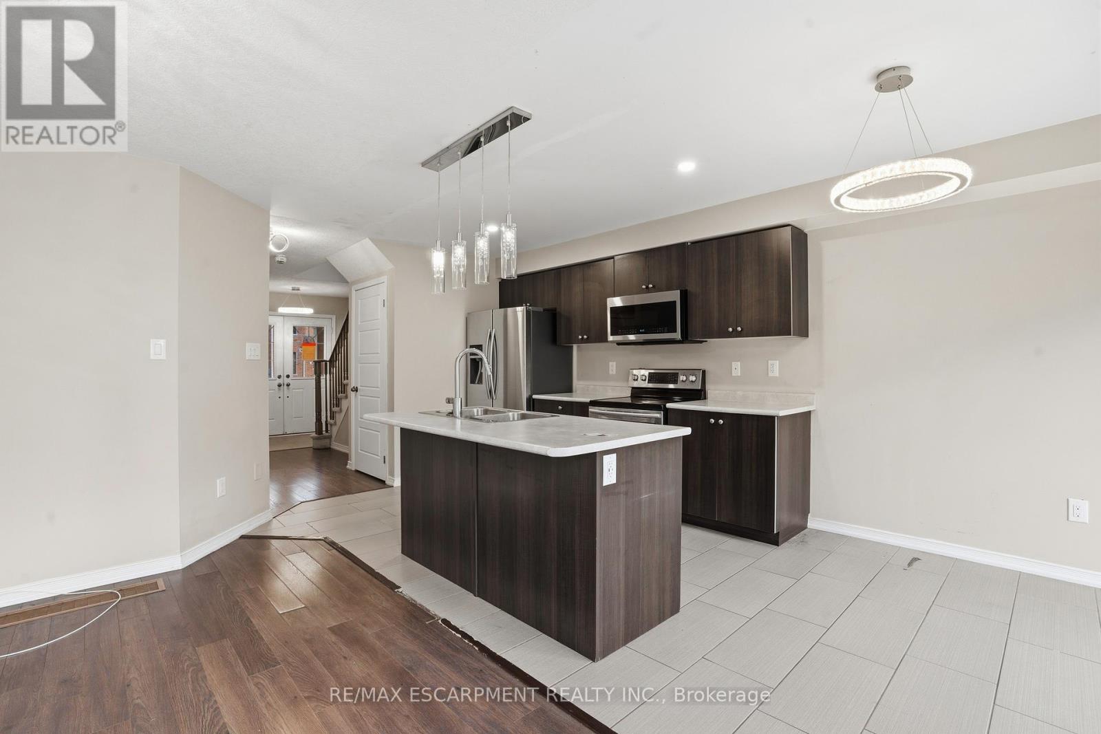 7774 BUCKEYE CRESCENT - 11