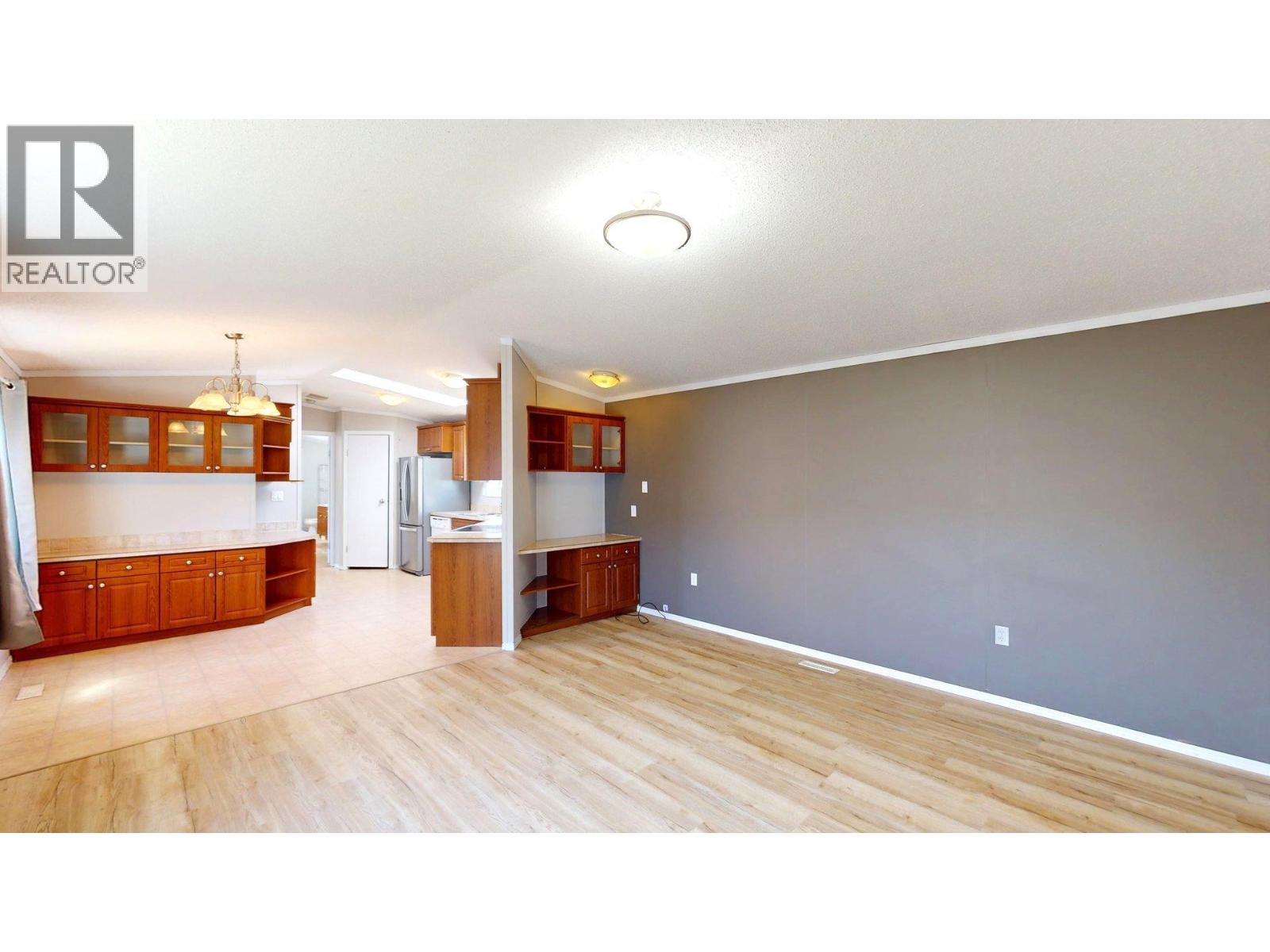 100 Aspen Drive Unit# 121, Sparwood
