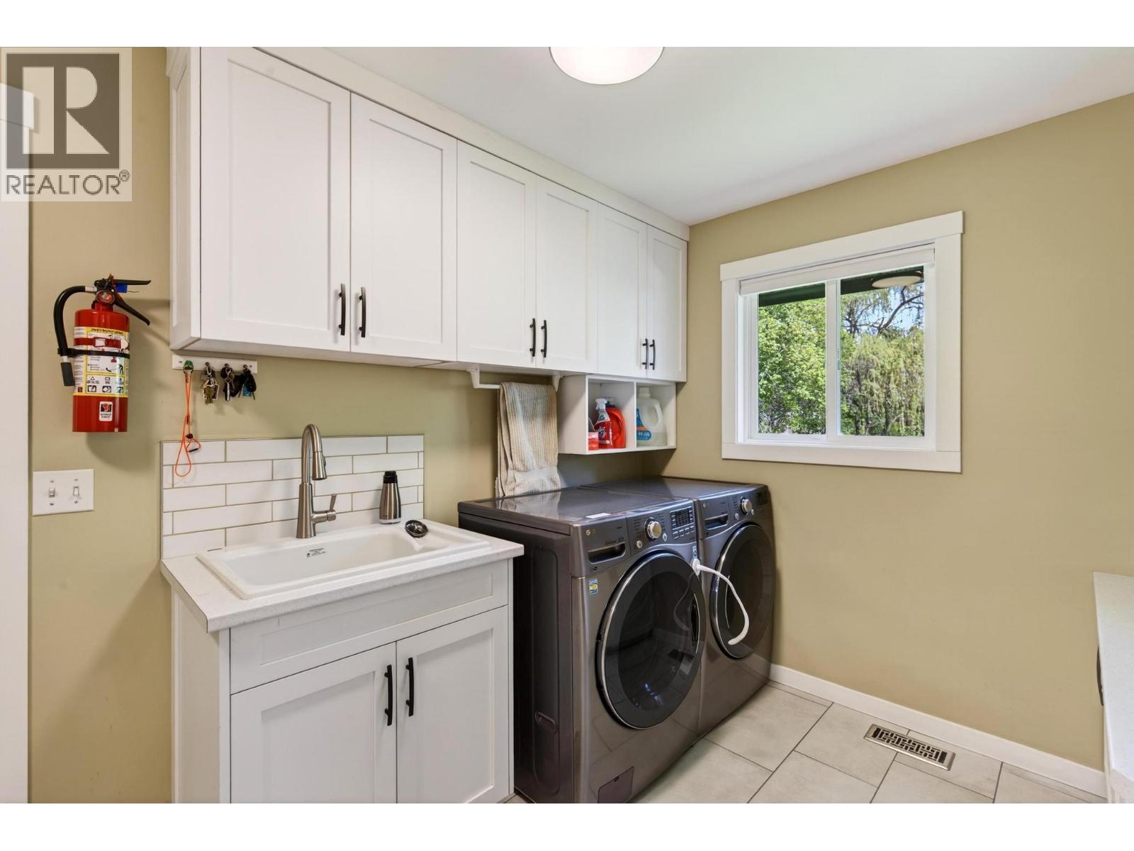 4621 Parkridge Drive, Kelowna