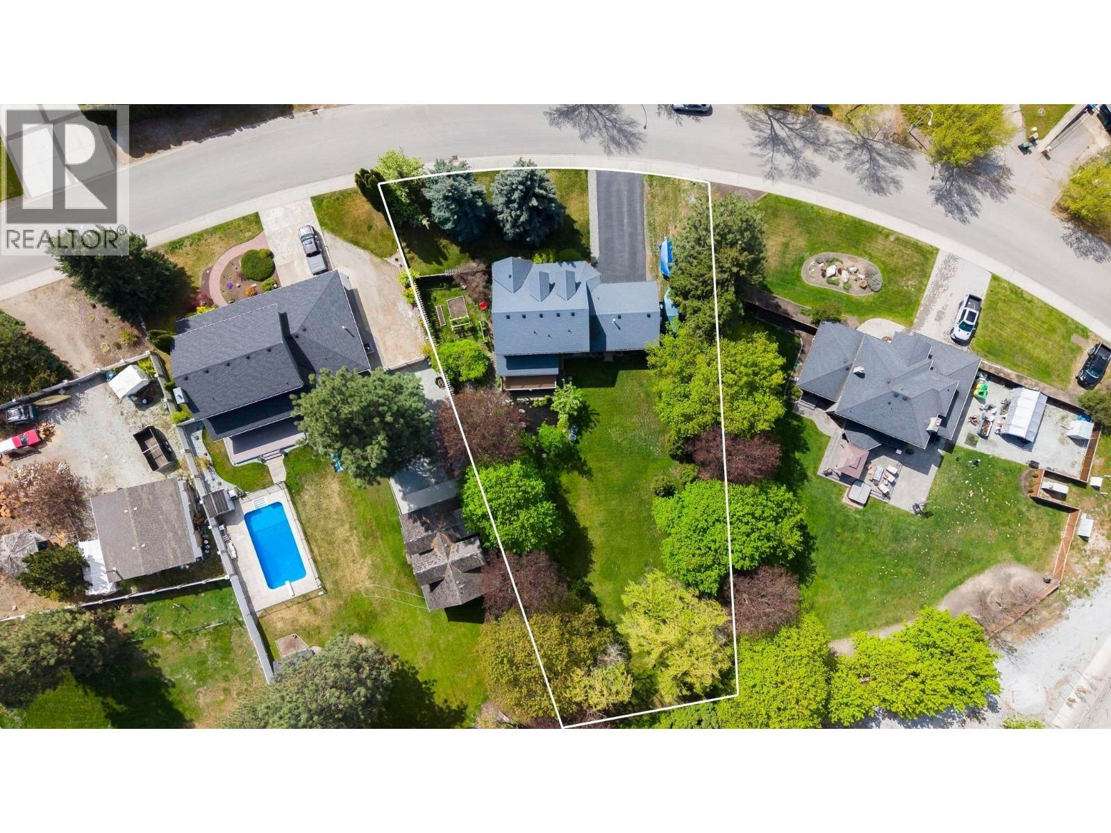 4621 Parkridge Drive - 46