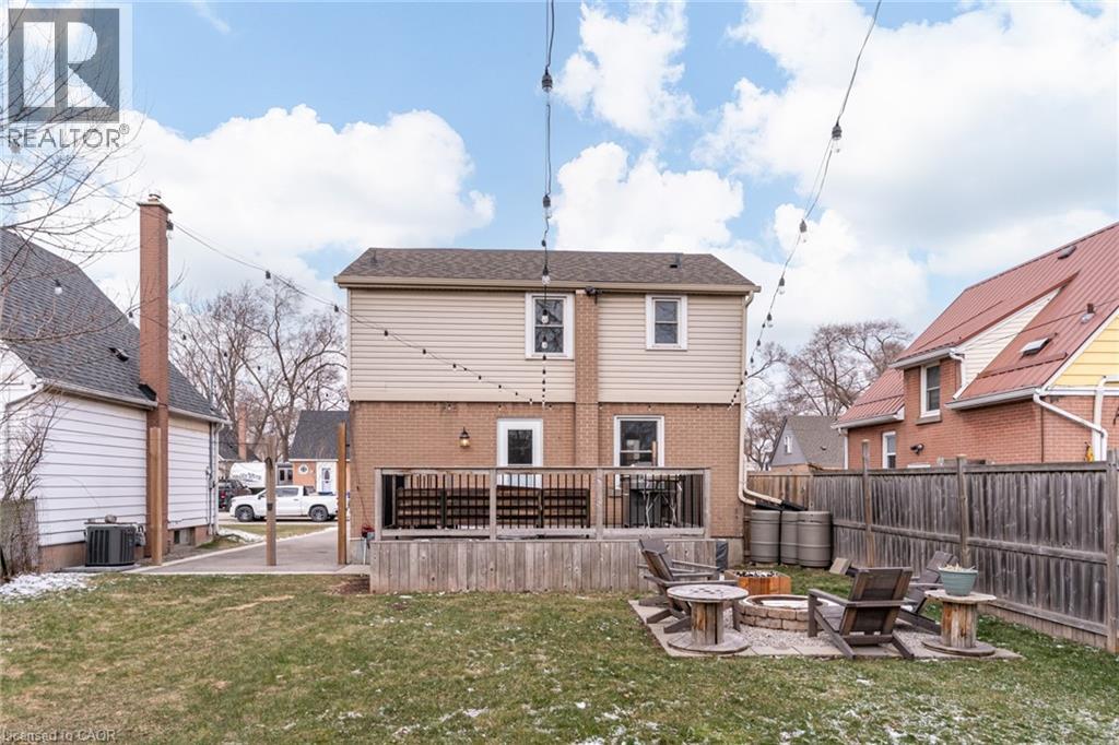 624 BURGESS Avenue - 33
