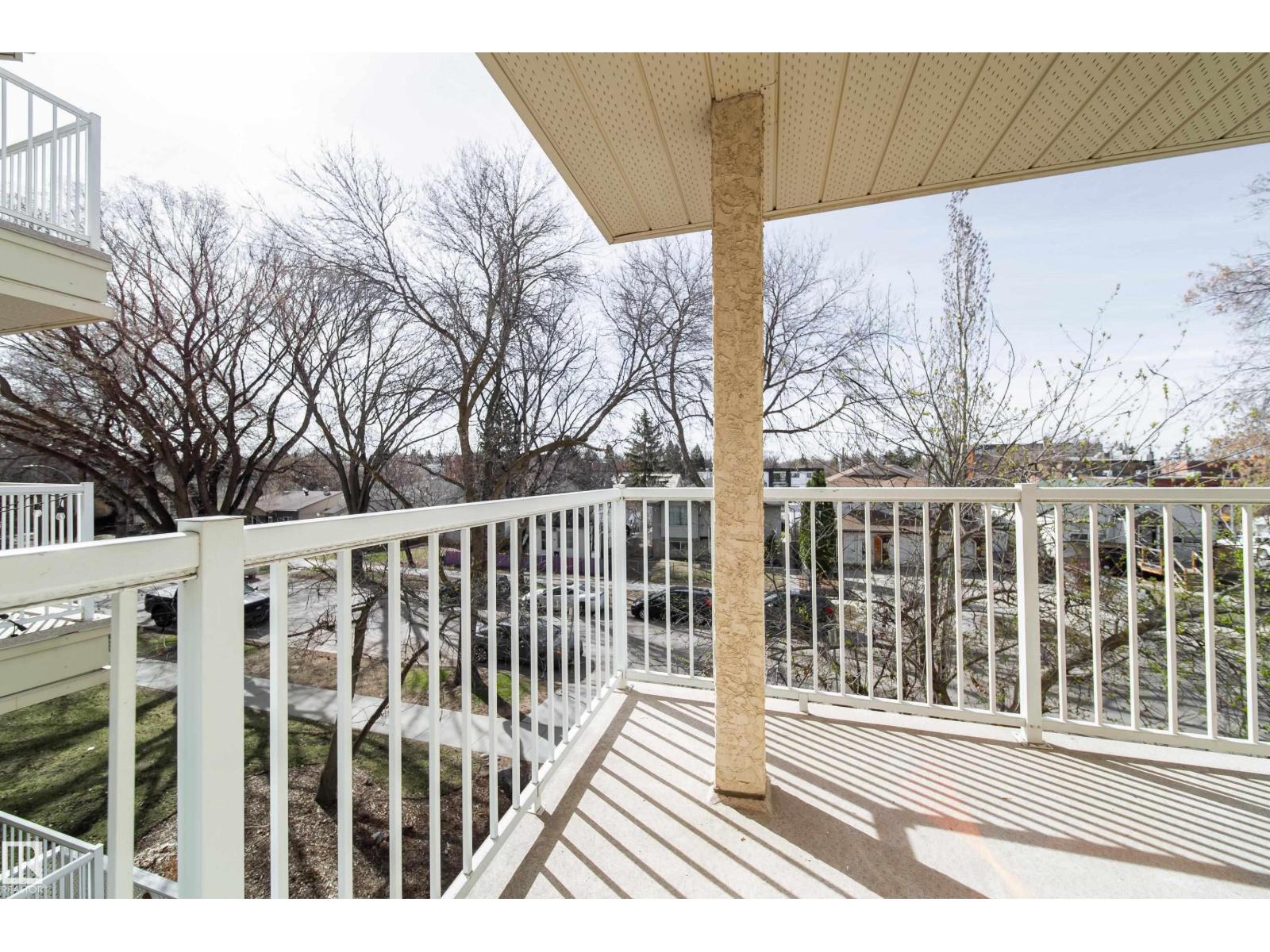 #302 9138 83 AV NW, Edmonton