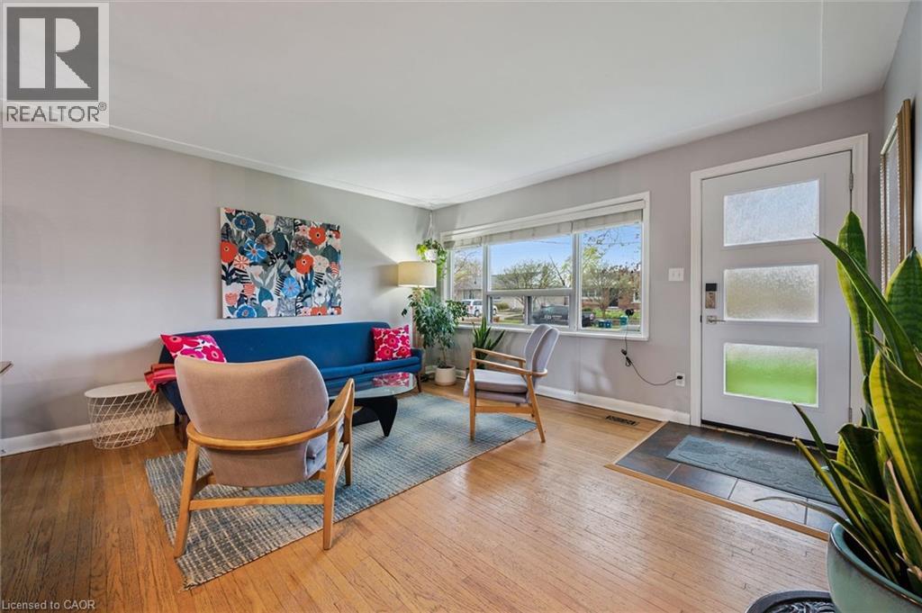 154 ORIOLE Street, Waterloo, Ontario, N2J2B4 — Photo 4