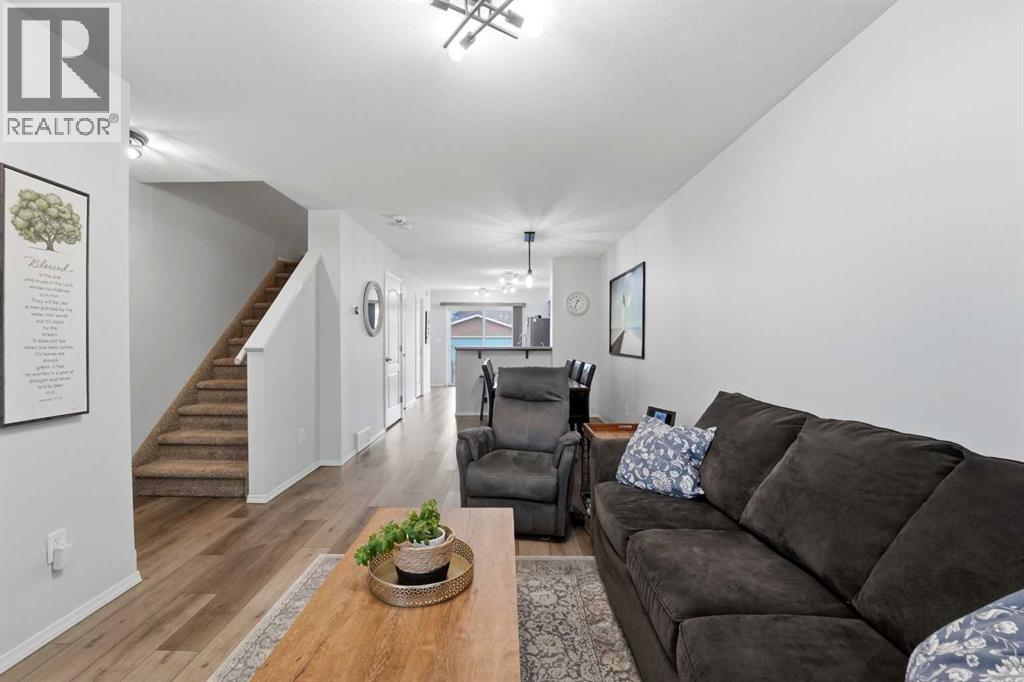 30 Carleton Avenue, Red Deer