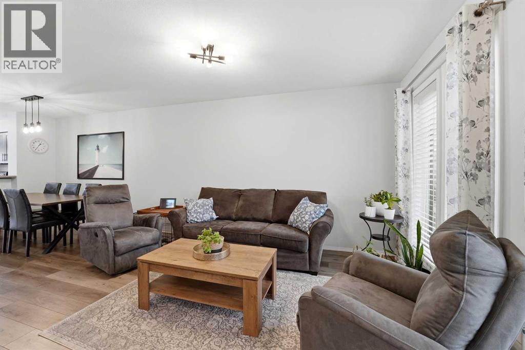 30 Carleton Avenue, Red Deer