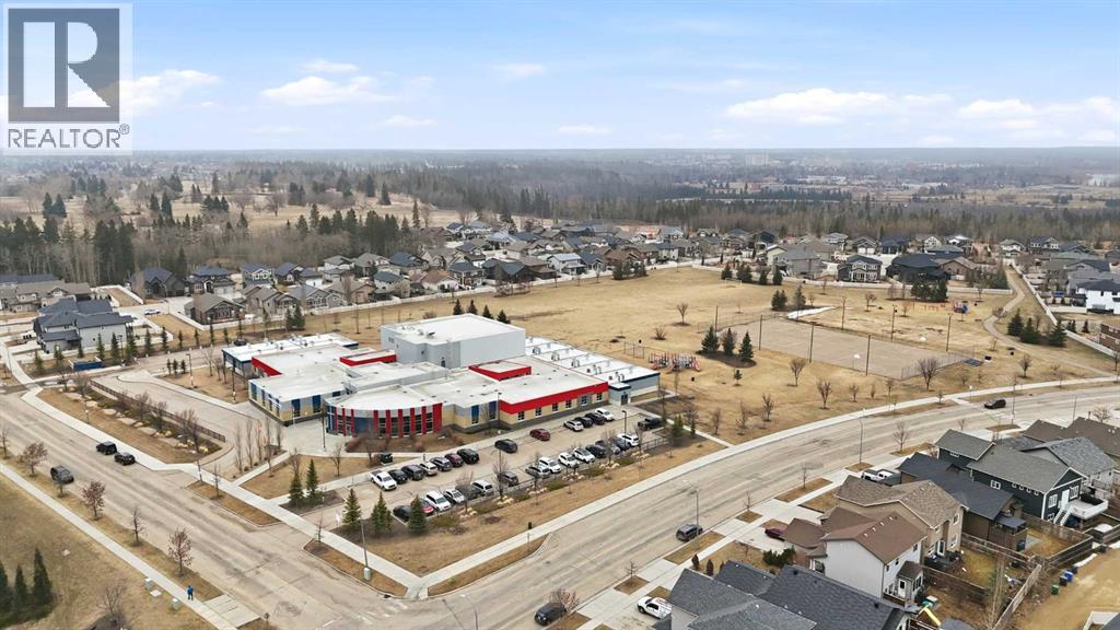 30 Carleton Avenue, Red Deer