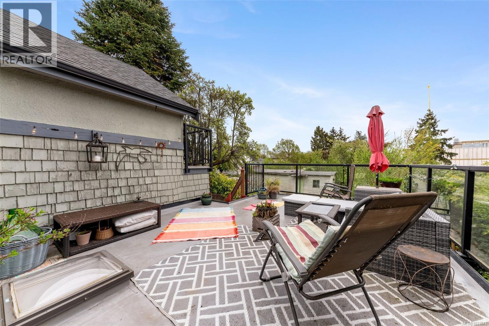  1129 Vista Heights, Victoria