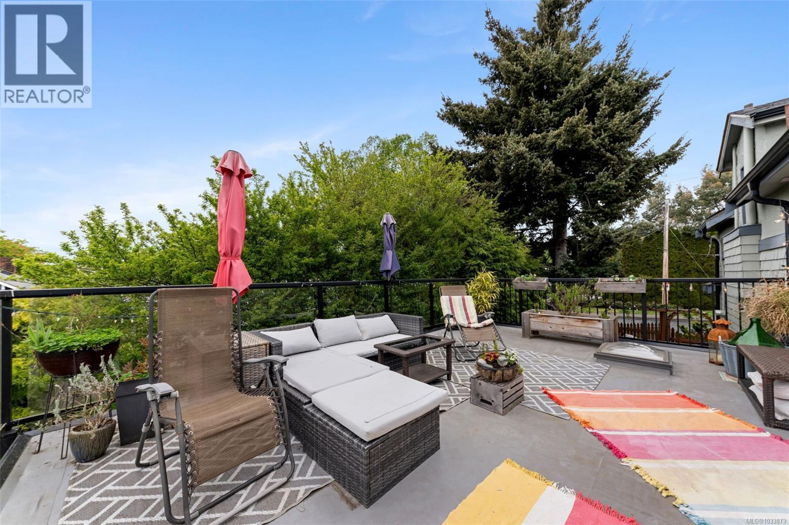  1129 Vista Heights, Victoria