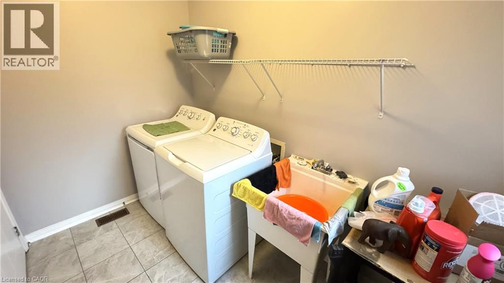 461 GARTH MASSEY Drive - 40