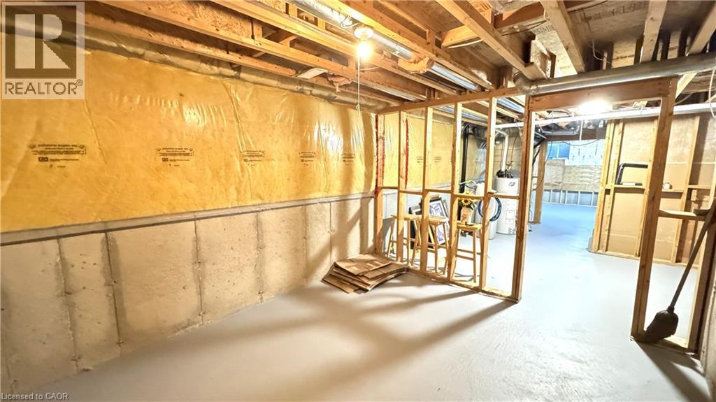 461 GARTH MASSEY Drive - 43