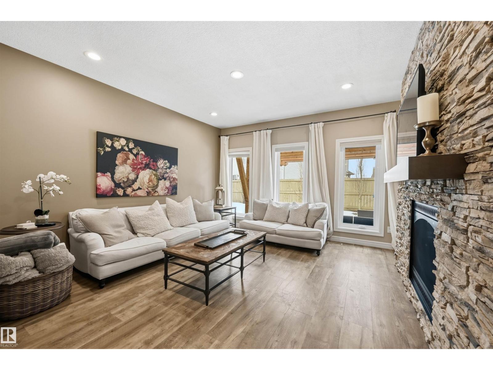 6477 ELSTON LO NW, Edmonton