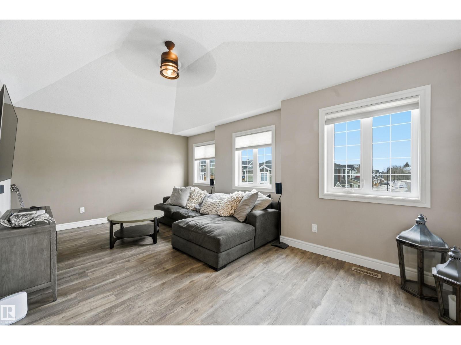 6477 ELSTON LO NW, Edmonton