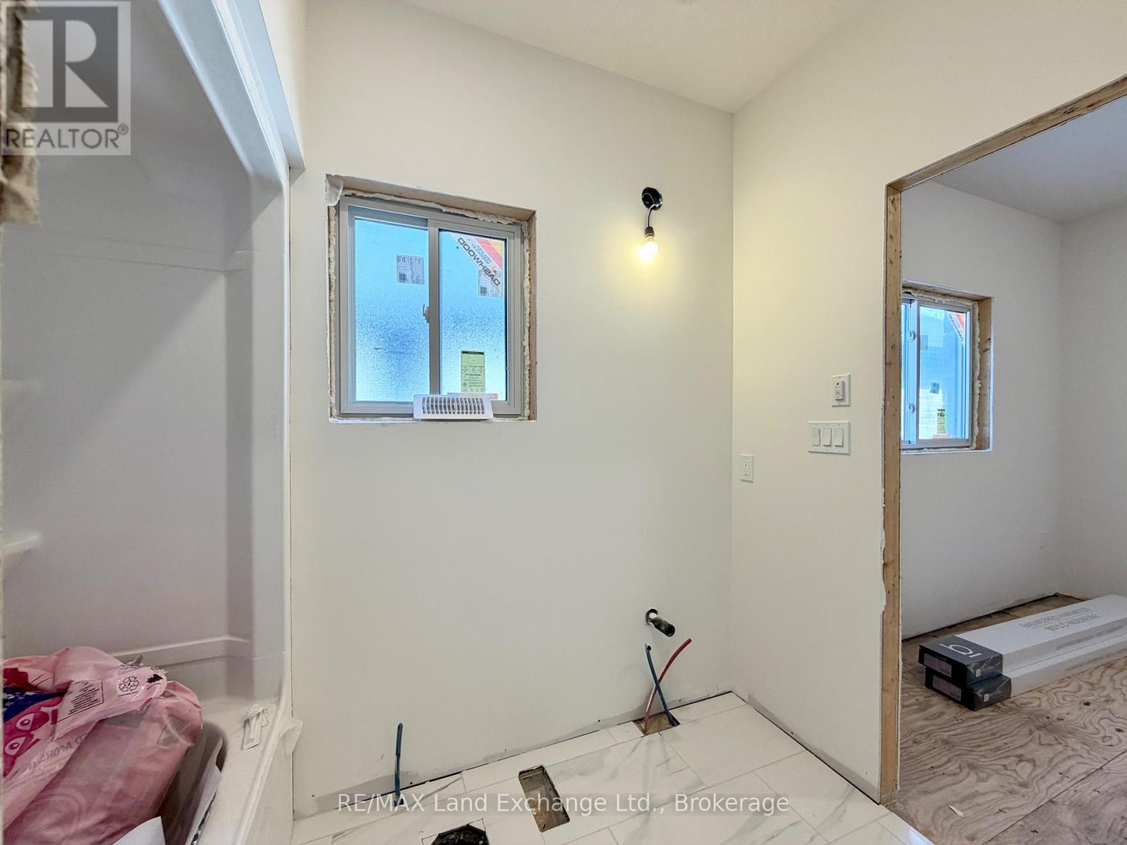 383 ROSNER DRIVE - Image 4