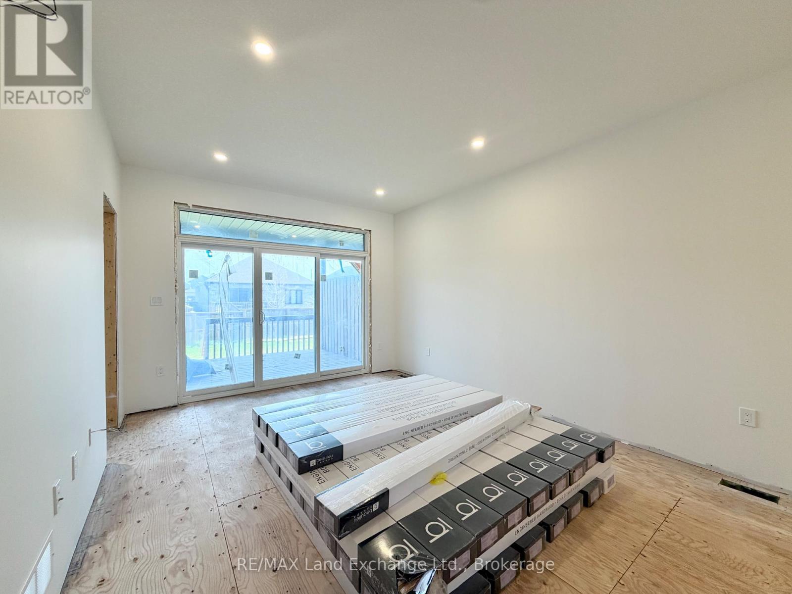 383 ROSNER DRIVE - Image 6