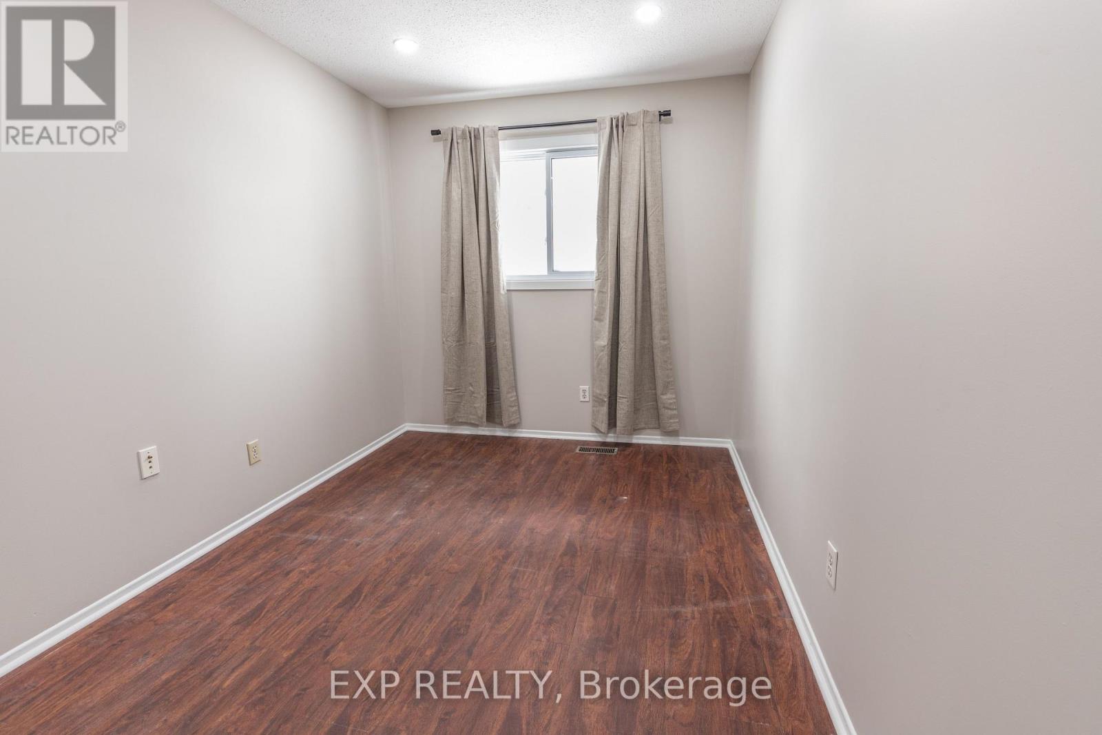 3 Bed, 1 Bath House for Rent in Ottawa – 1294 CAHILL DRIVE, Ottawa – MLS# X13078896 - Image 13