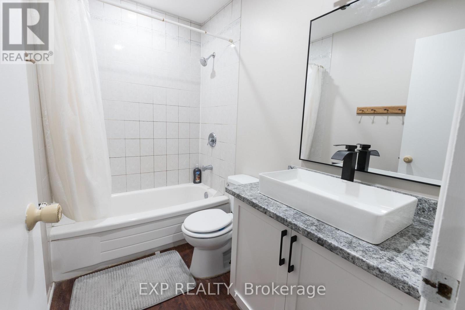 3 Bed, 1 Bath House for Rent in Ottawa – 1294 CAHILL DRIVE, Ottawa – MLS# X13078896 - Image 4