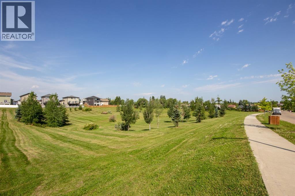 9 Bowman Circle, Sylvan Lake