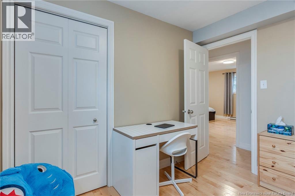 638 Guy Avenue - 18