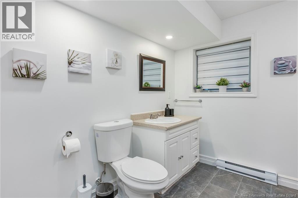 638 Guy Avenue - 34