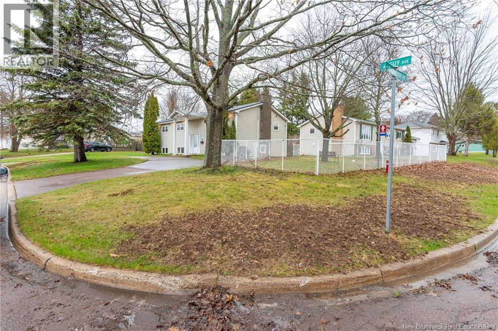 638 Guy Avenue - 44