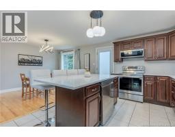 Kitchen - 638 Guy Avenue, Dieppe, NB E1A4V7 Photo 11