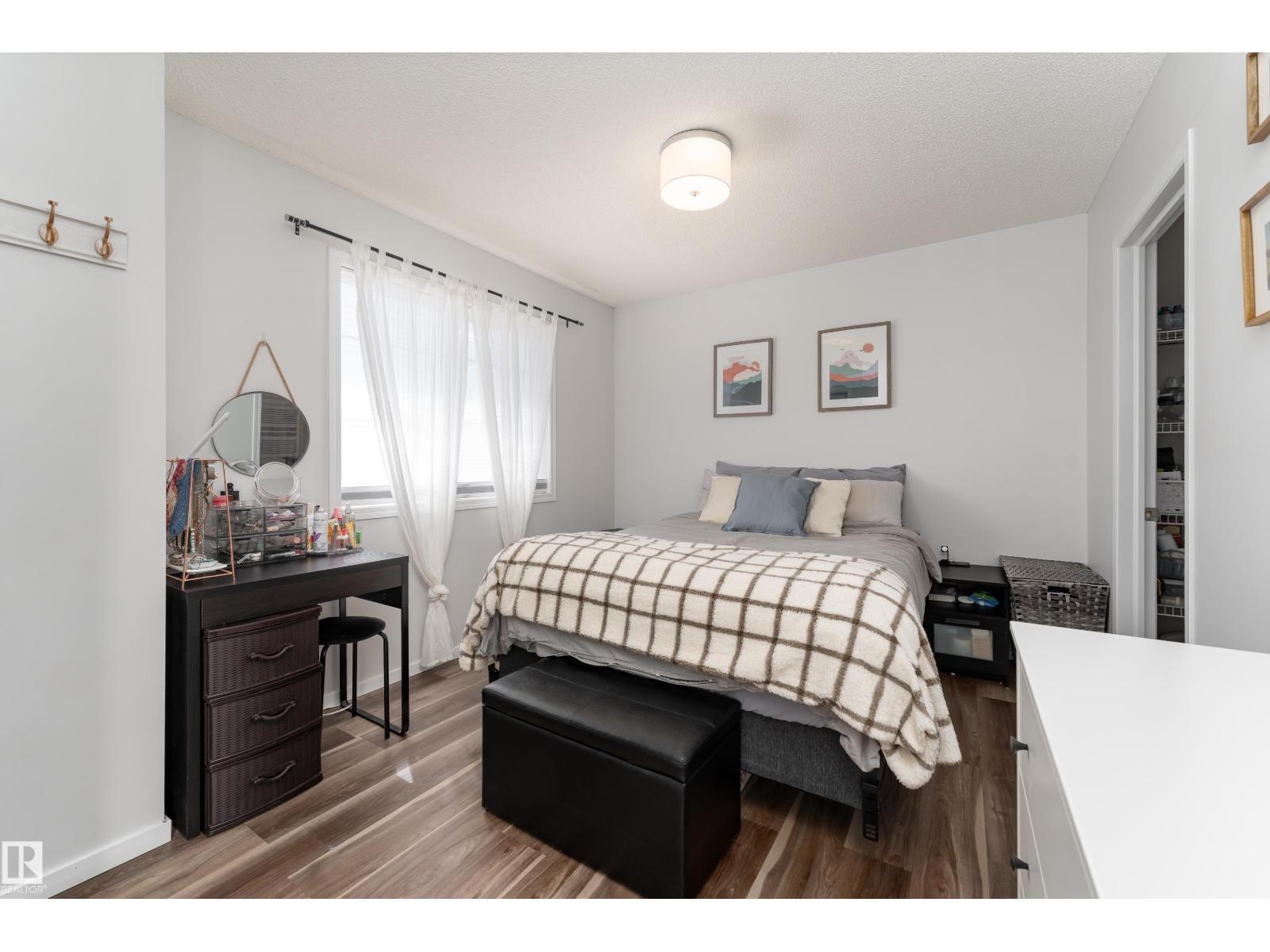 #32 5604 199 ST NW, Edmonton