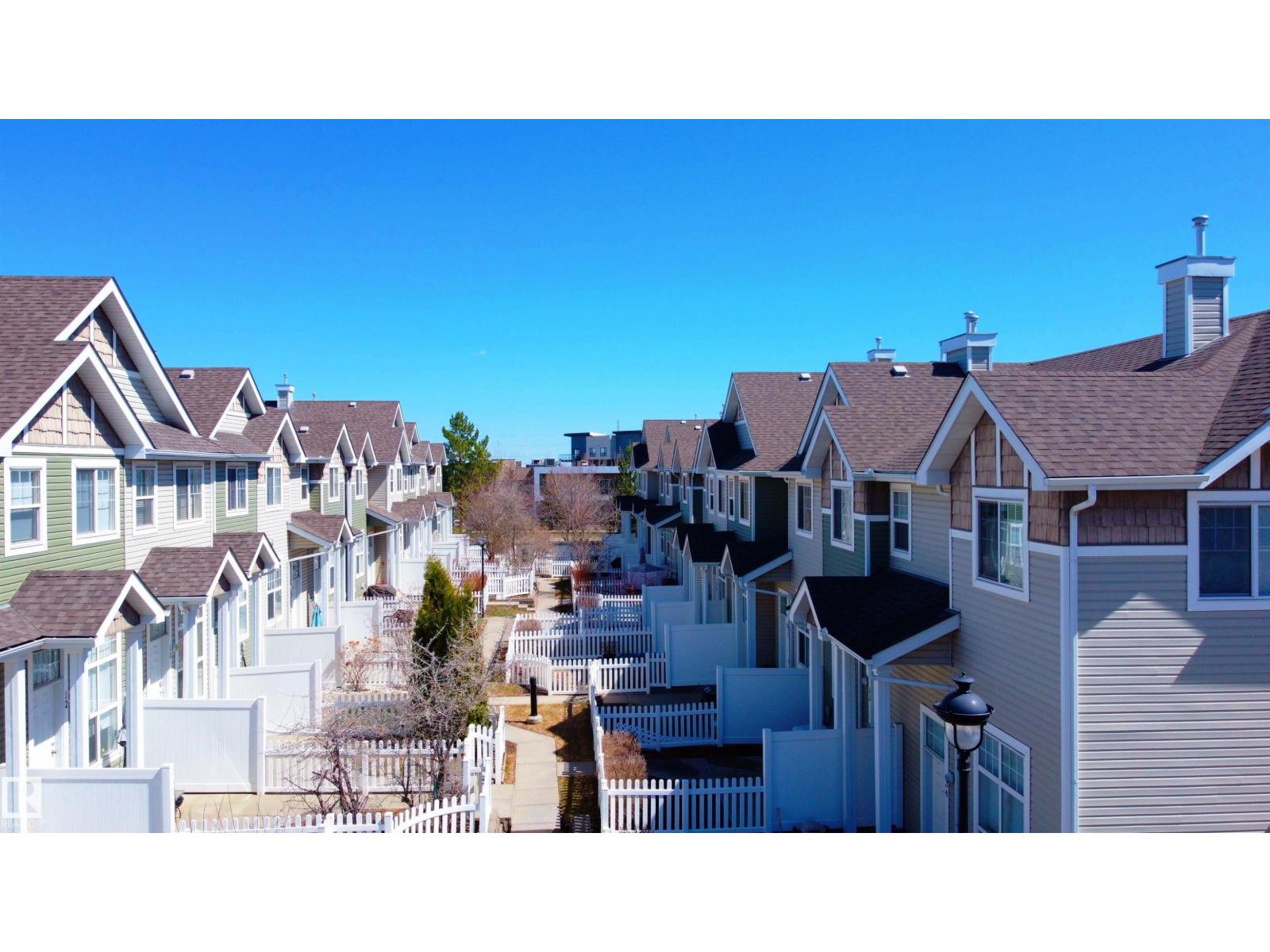#32 5604 199 ST NW, Edmonton