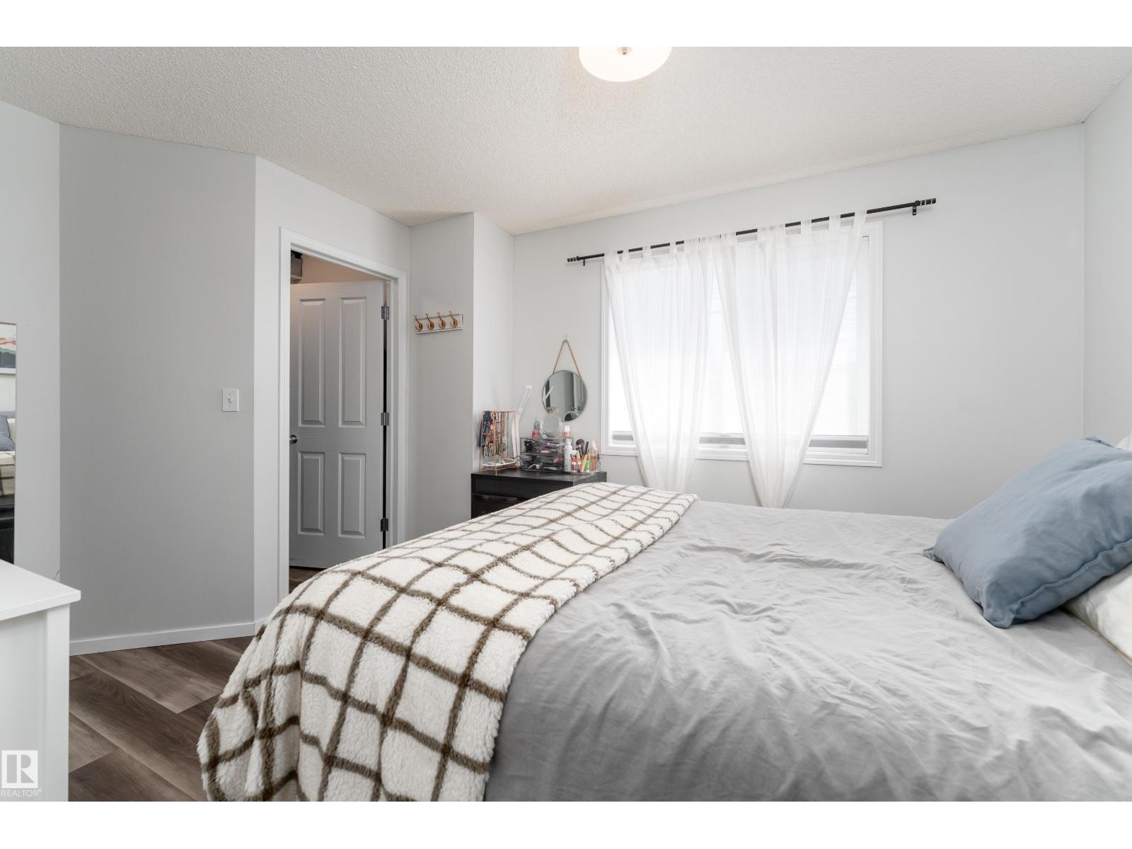#32 5604 199 ST NW, Edmonton
