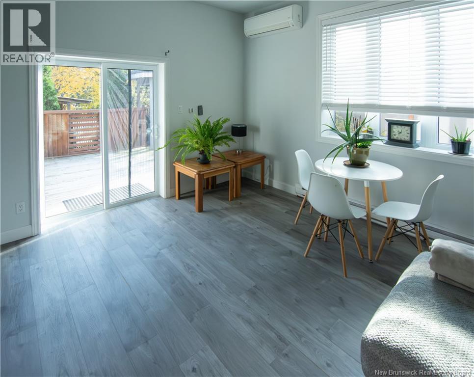 705 Amirault Street - 12