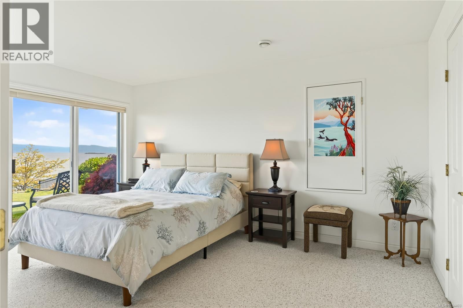 3097 Dolphin Dr - 51