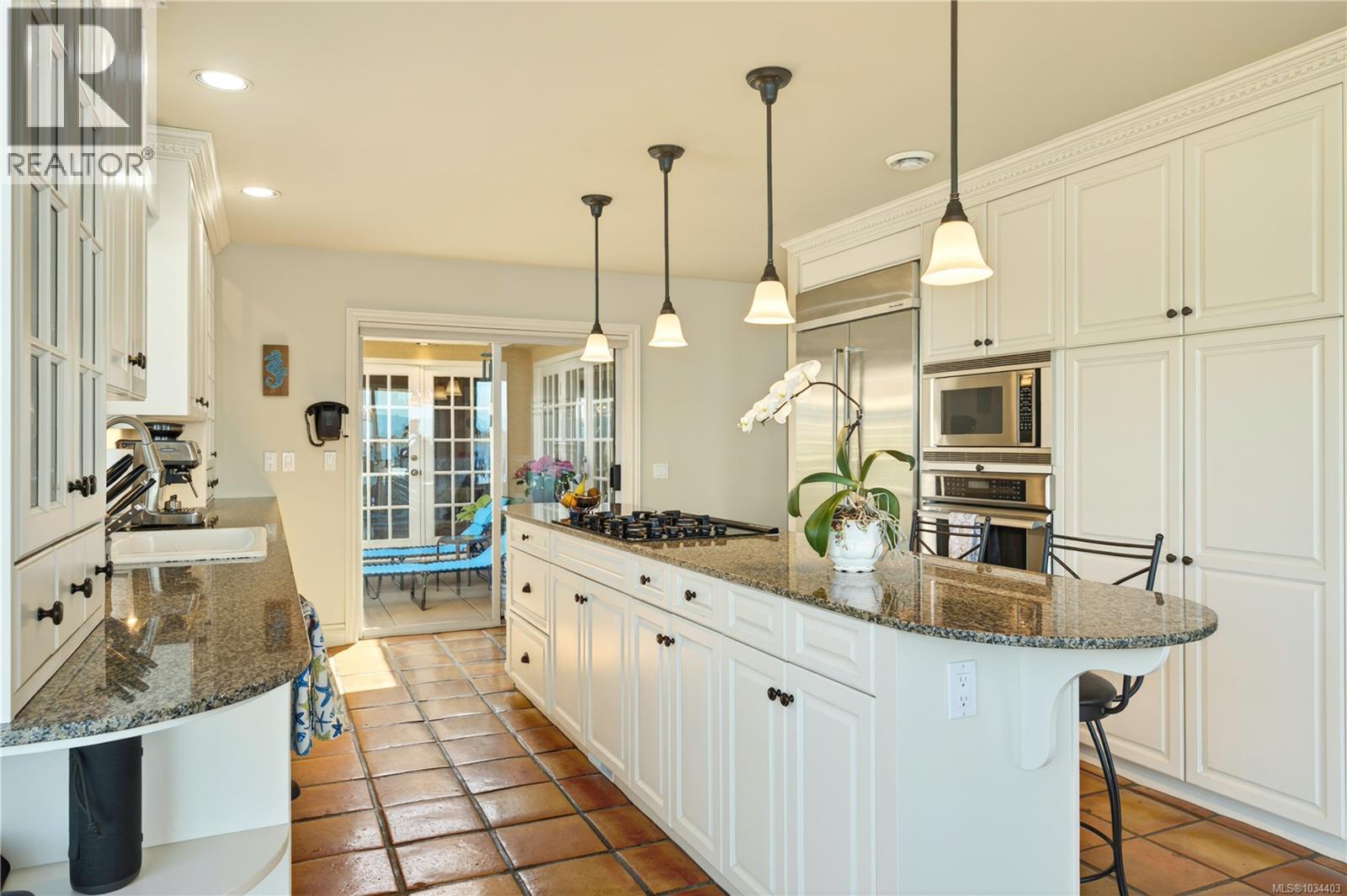 3097 Dolphin Dr - 9