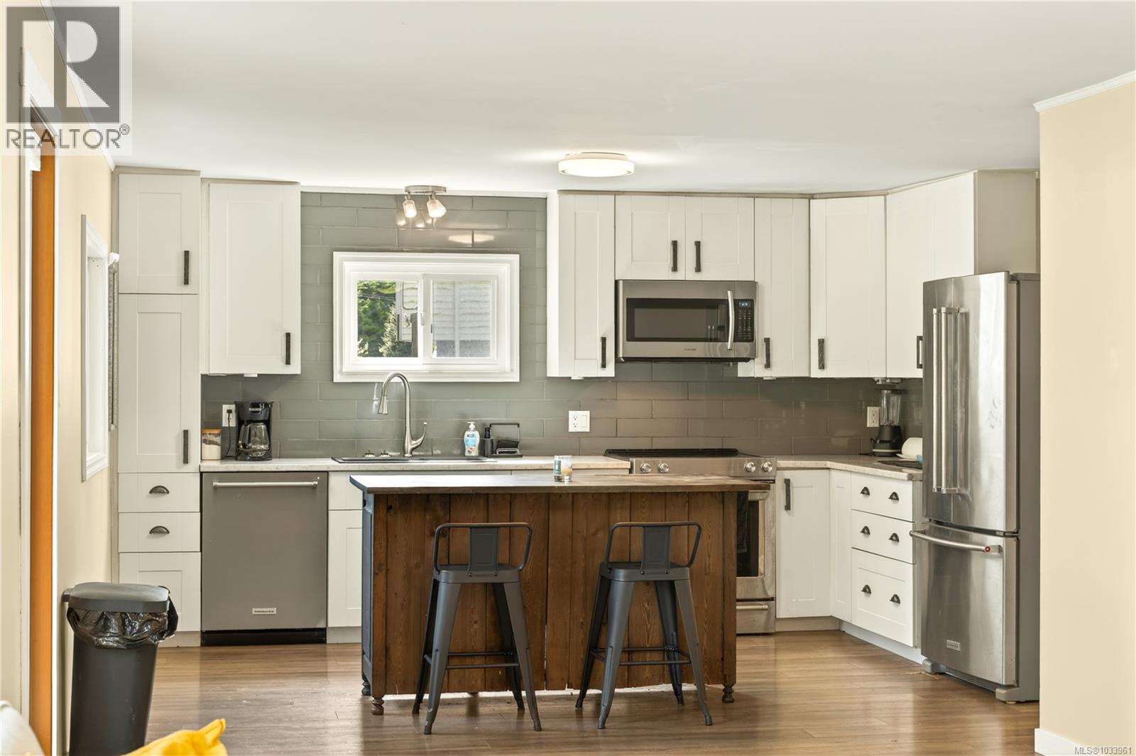 1441 White Rd - 20