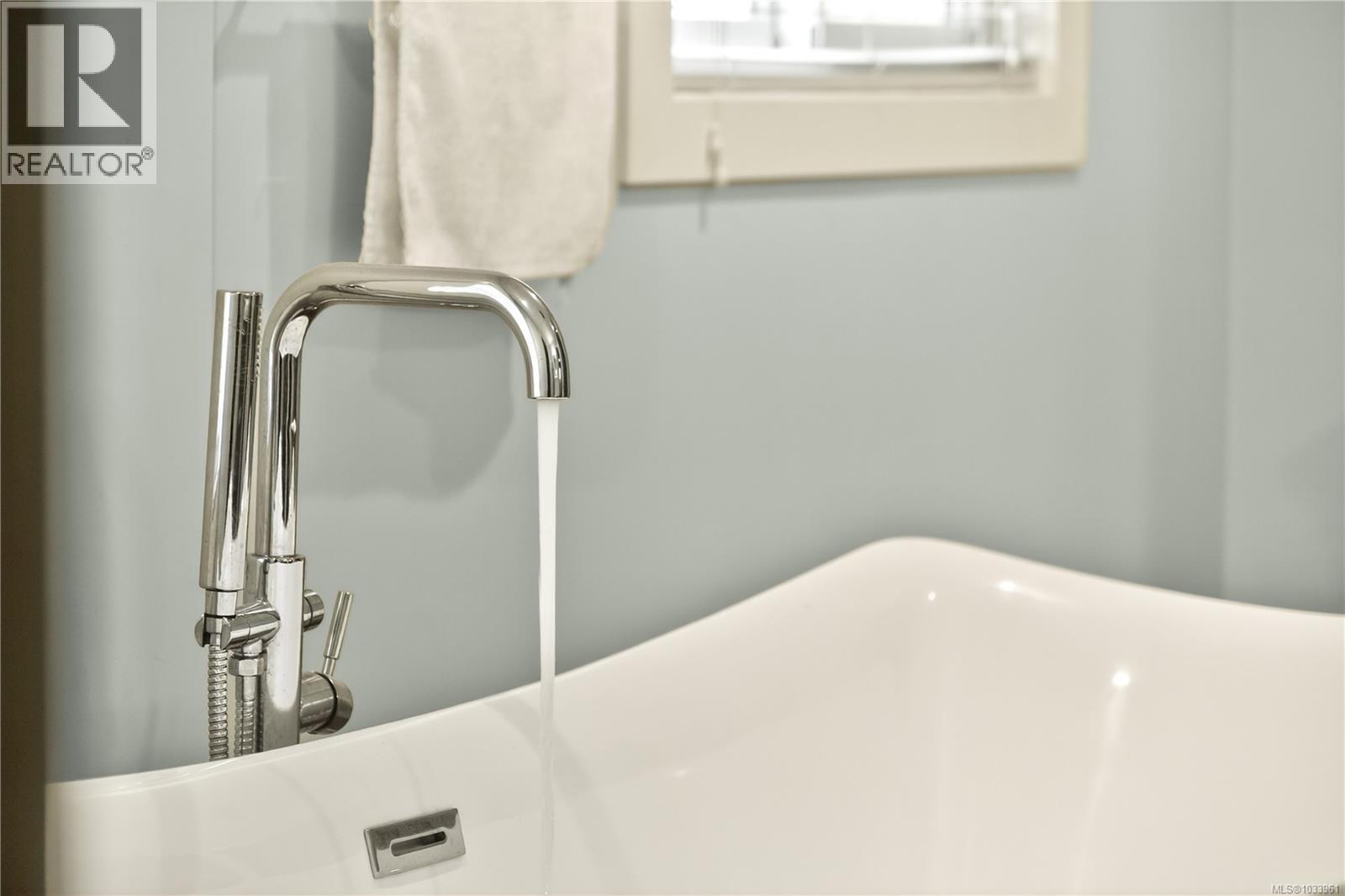 1441 White Rd - 34