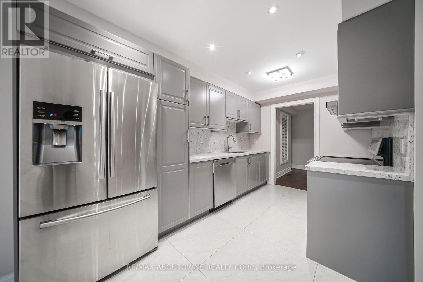 5129 BOARDWALK DRIVE - 8