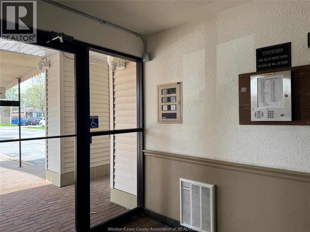 6647 THORNBERRY CRESCENT, Windsor, Ontario, N8T3A6 — Photo 31