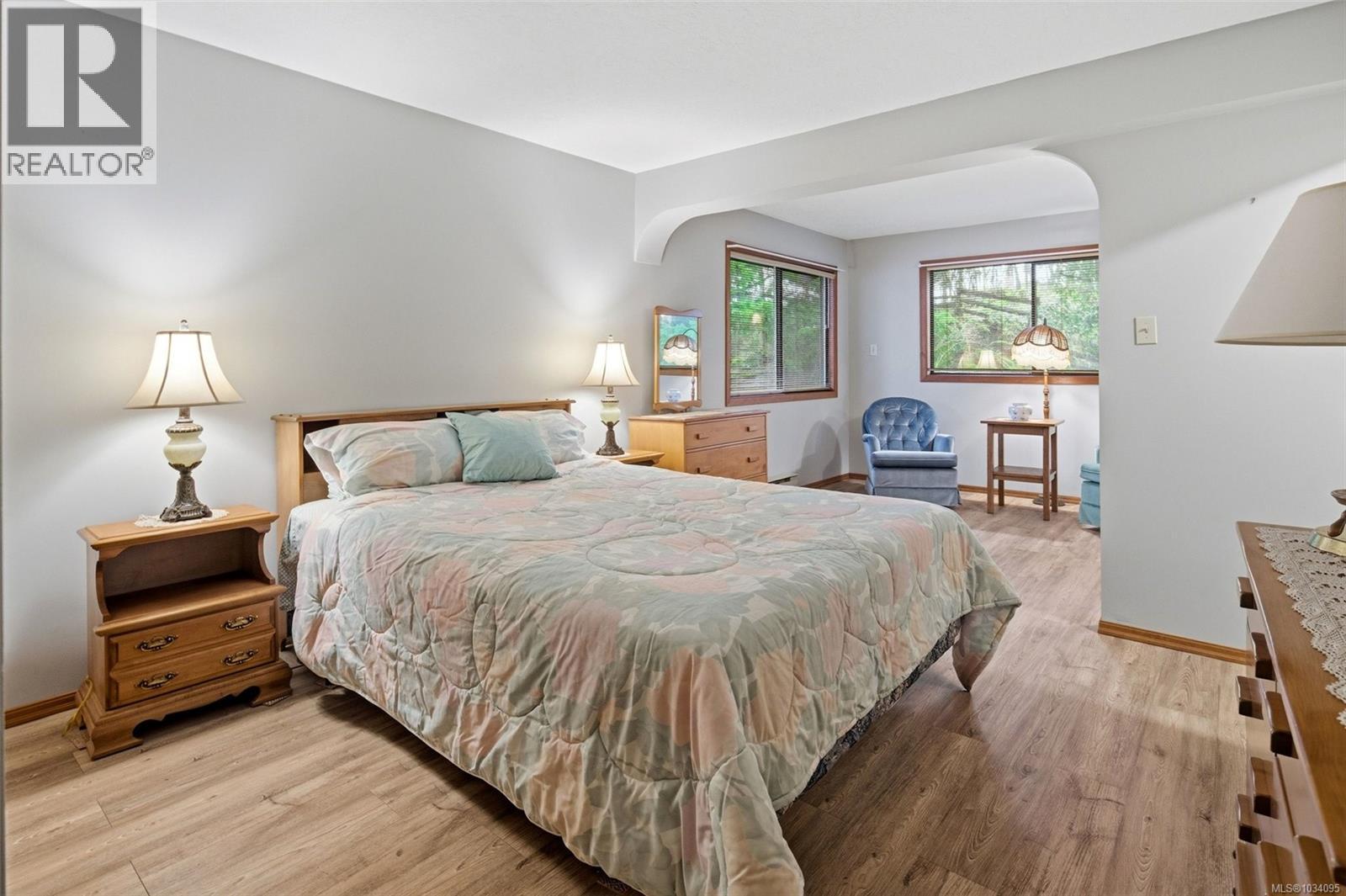 4395 Liberto Rd - 16